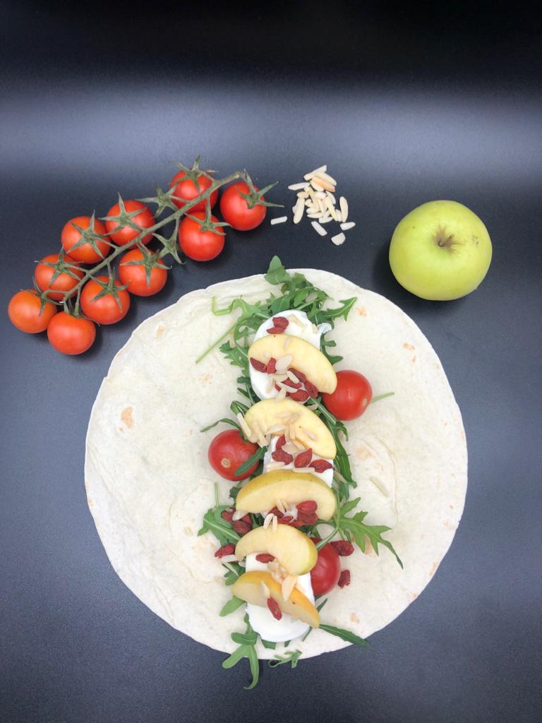 Wrap Mozzarella, Amendoa, Manjericão #01