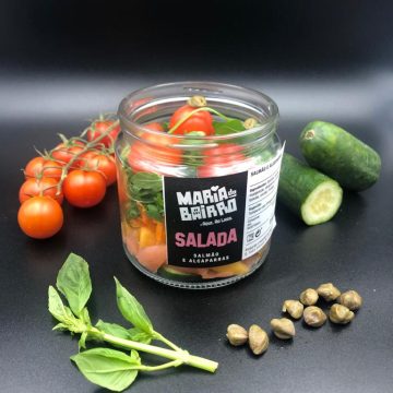 Salada Salmão e Alcaparras Maria do Bairro