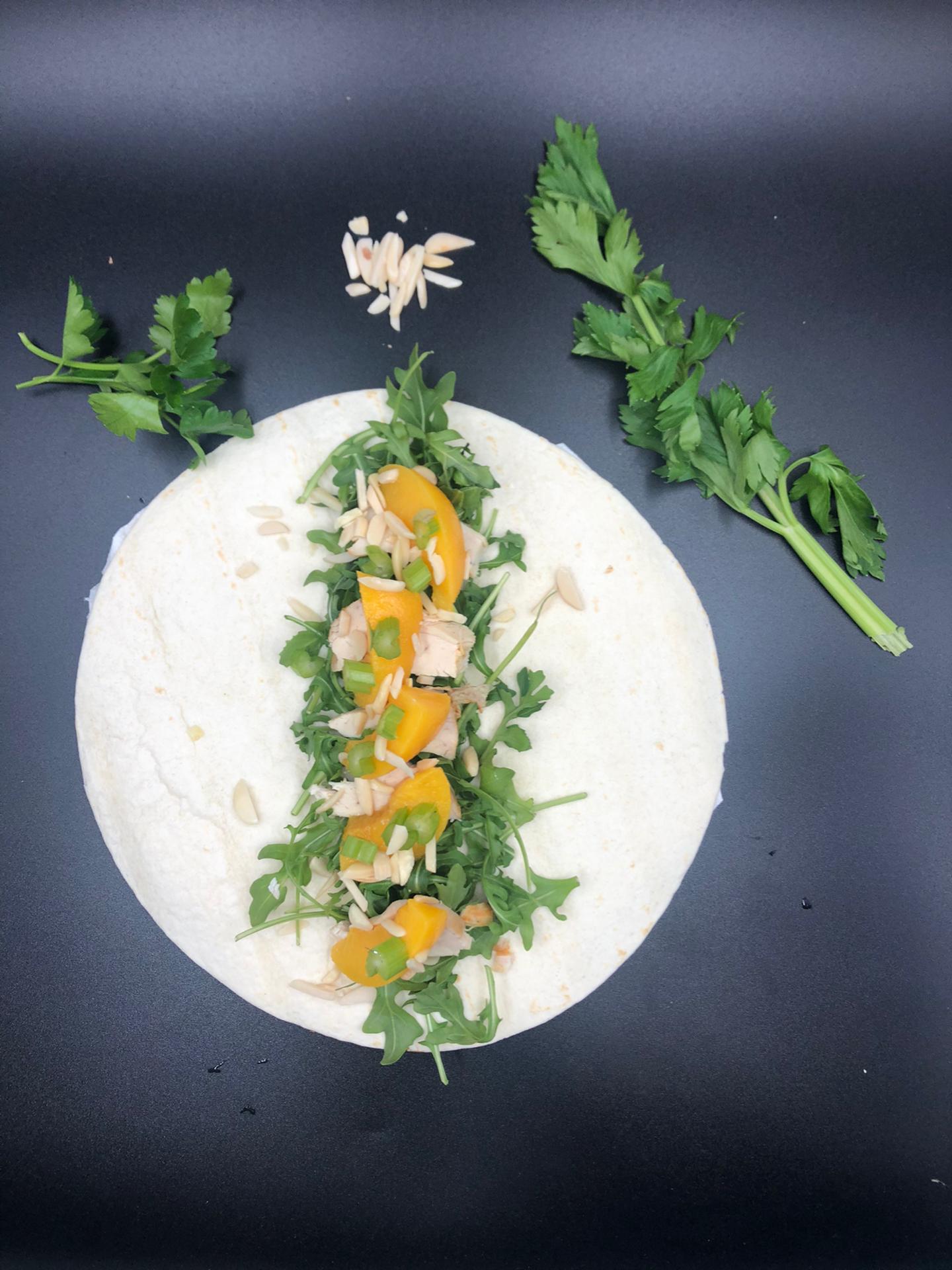 wrap frango alperce Maria do Bairro
